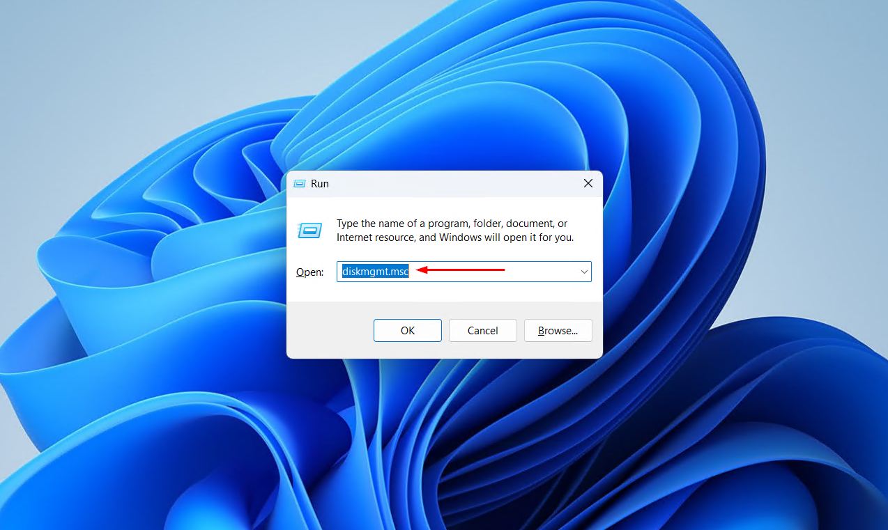 Running diskmgmt.msc