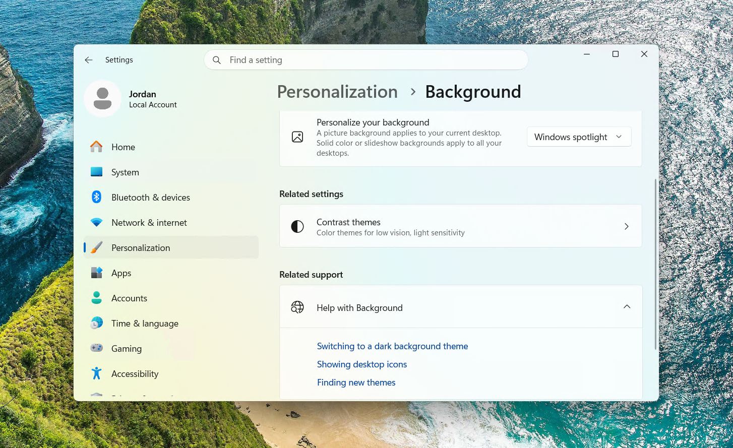 Windows Spotlight background option
